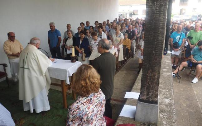 Muchos azkoitiarras se darán cita este domingo en Urratagi para festejar el día de su patrona.