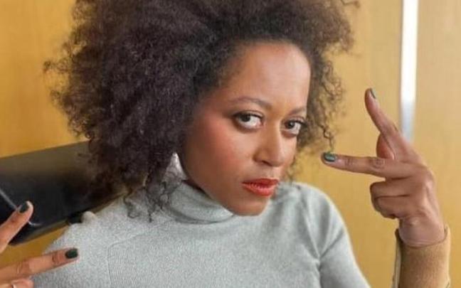 La cantante Sara Tavares