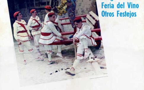 Carteles de Fiestas de Araba publicados en Photoaraba por el Archivo de Álava. 