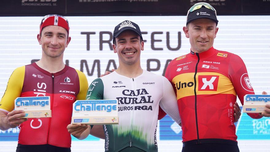 Podio de la última prueba de la Challenge de Mallorca.