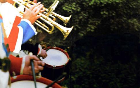 Carteles de Fiestas de Araba publicados en Photoaraba por el Archivo de Álava. 