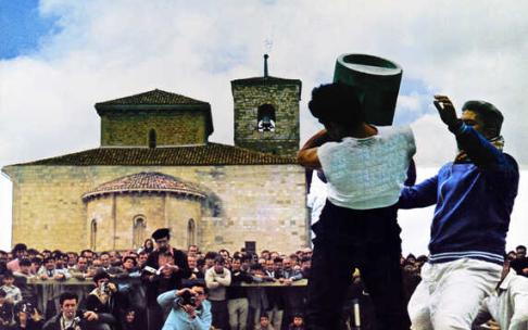 Carteles de Fiestas de Araba publicados en Photoaraba por el Archivo de Álava. 