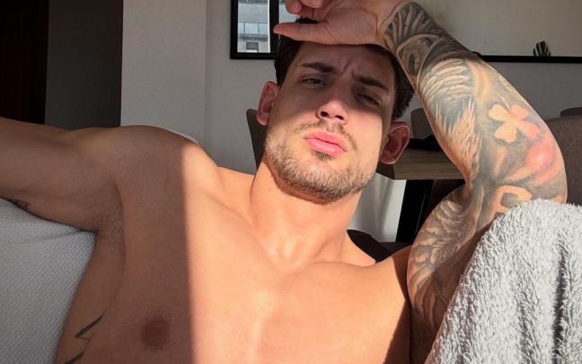 ¿Sabes quién es 'el chico más guapo' de Álava? Adrián Morente es Mister Álava.