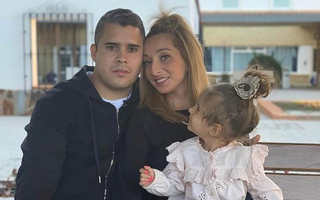 Michu junto a su hija y José Fernando.