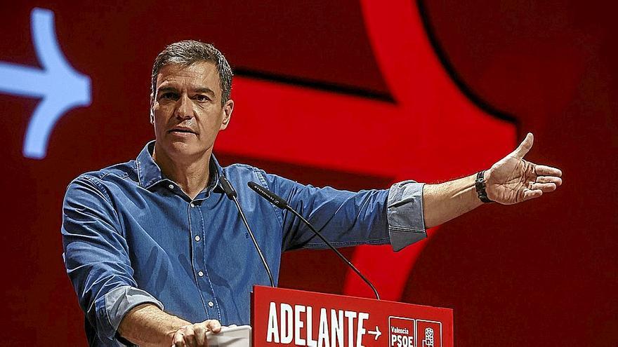 El presidente del Gobierno español, Pedro Sánchez, en un acto del PSOE ayer en Valencia. | FOTO: E. P.