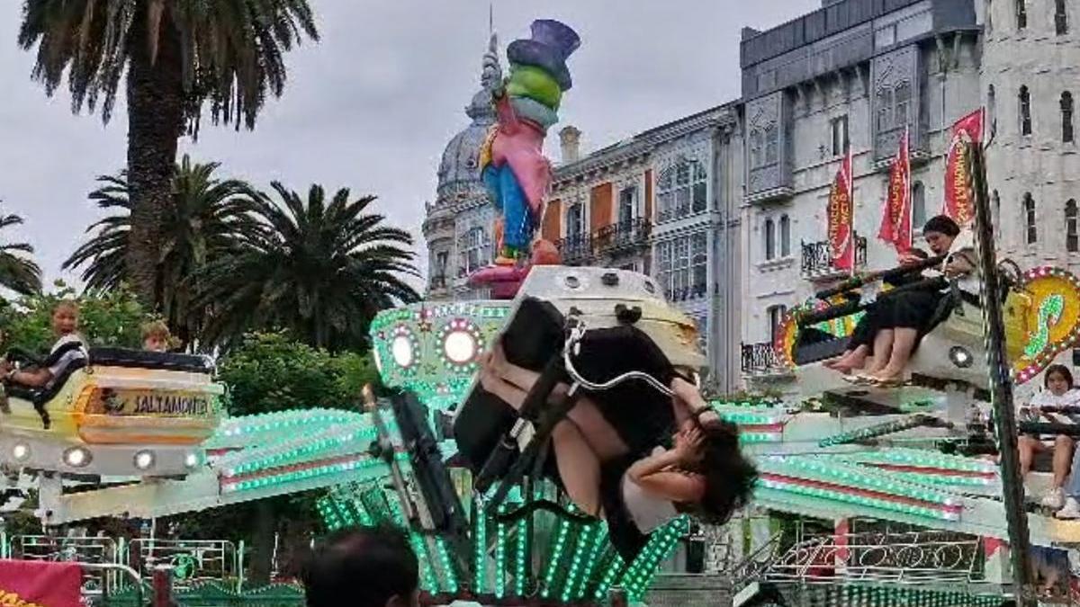 Momento del accidente de las tres menores en ‘El Saltamontes’ en Castro Urdiales