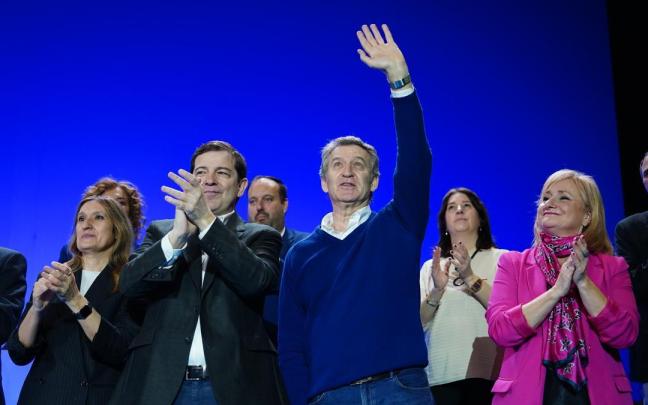 Alberto Núñez Feijóo presenta la candidatura de Alfonso Fernández Mañueco para las elecciones de Castilla y León.