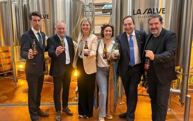 En imágenes: la fábrica de cerveza La Salve de Bilbao celebra su quinto aniversario En imágenes: la fábrica de cerveza La Salve de Bilbao celebra su quinto aniversario