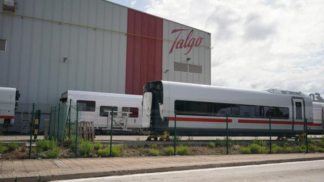 Fachada de la planta de Talgo en Rivabellosa.