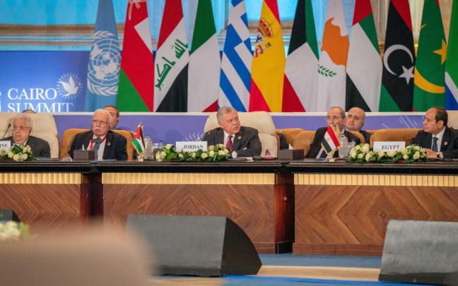 Imagen de la cumbre internacional celebrada este sábado en Egipto.