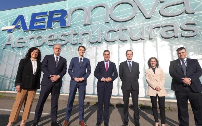 El consejero de Industria, Transición Energética y Sostenibilidad del Gobierno Vasco, Mikel Jauregi, ha visitado este miércoles la planta de la empresa Aernnova / GOBIERNO VASCO El consejero de Industria, Transición Energética y Sostenibilidad del Gobierno Vasco, Mikel Jauregi, ha visitado este miércoles la planta de la empresa Aernnova