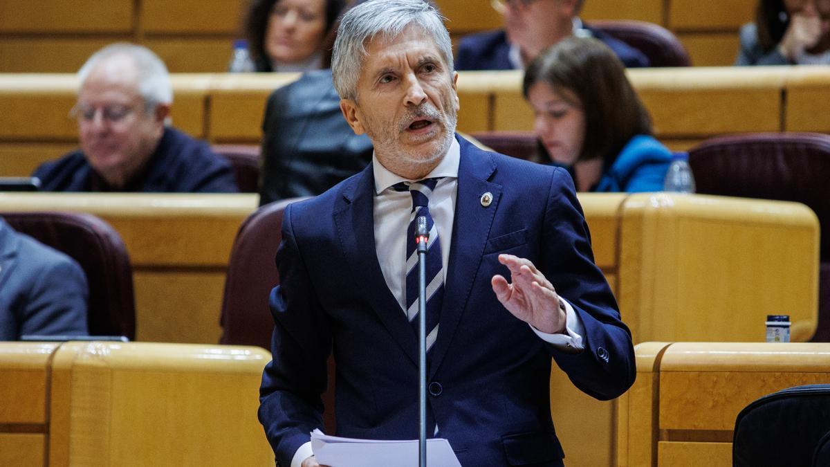 El ministro del Interior en funciones, Fernando Grande-Marlaska, interviene en el Senado.