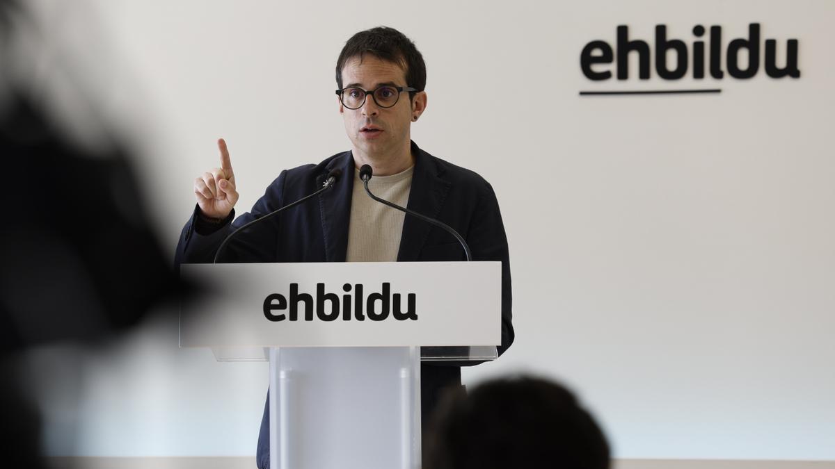 El portavoz de EH Bildu en el Parlamento Vasco, Pello Otxandiano