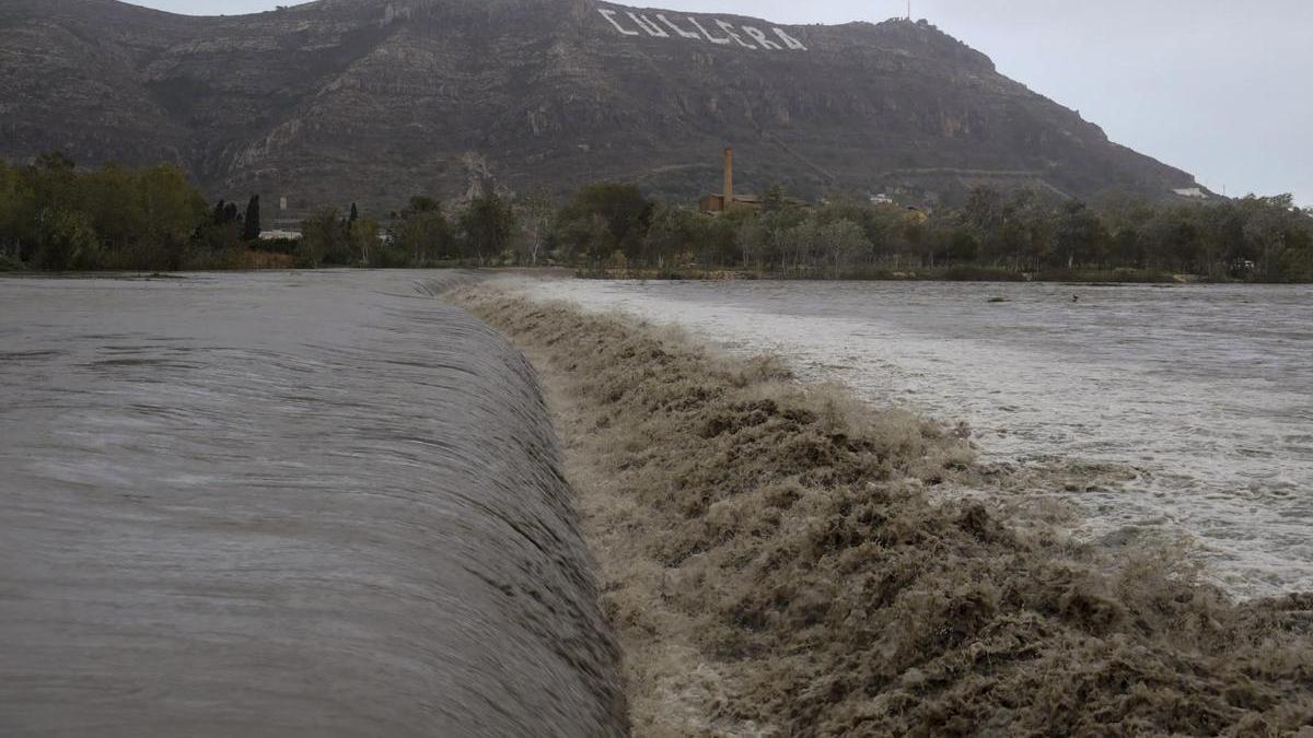 Ríos inundado y desbordados por la DANA.