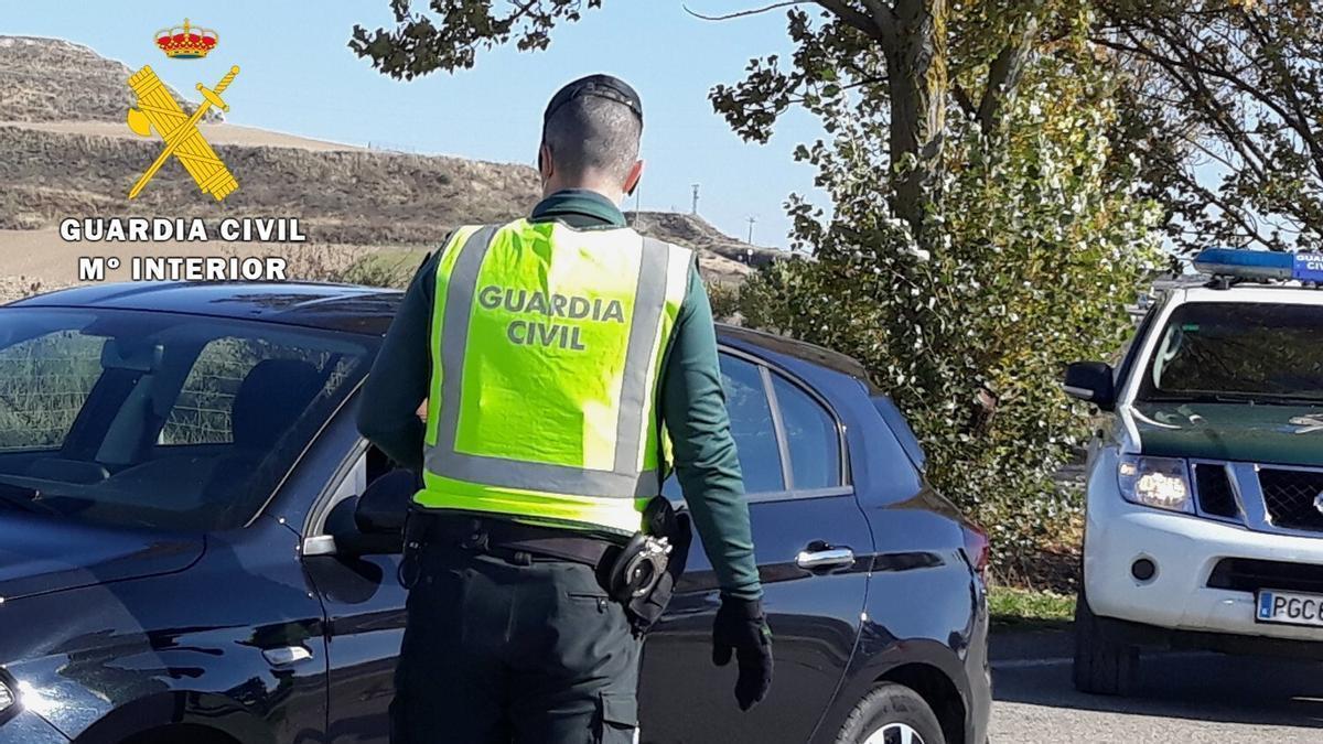 Un agente de la Guardia Civil en una imagen de archivo.