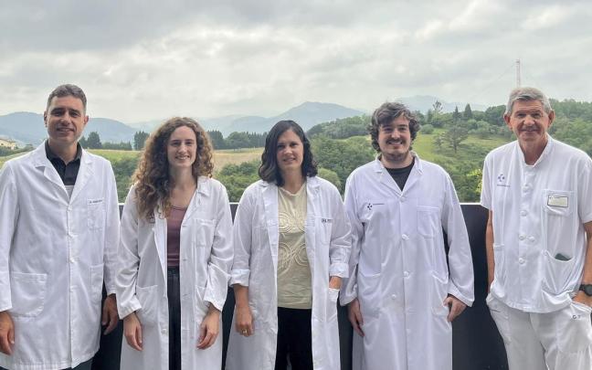 Los Investigadores Jesús Bañales, Maider Huici, María Jesús Perugorria, Josu Urretabizkaia y Luis Bujanda.