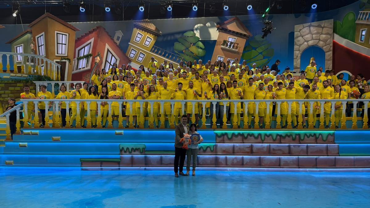 Los zumarragarras que fueron a la grabación del programa, con el alcalde a la cabeza.