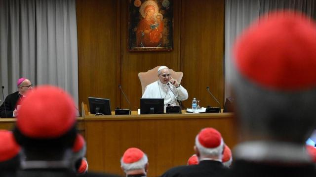 El Papa León XIV durante la reunión con los cardenales. / EP El Papa León XIV durante la reunión con los cardenales.