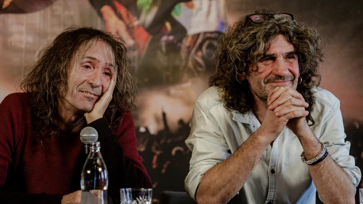 Robe e Iñaki en la rueda de prensa que dieron en 2019 para anunciar la gira de despedida de Extremoduro.
