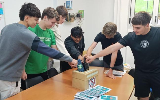 Puesta en marcha de la segunda edición del proyecto 'No phone challenge' de Ordizia.
