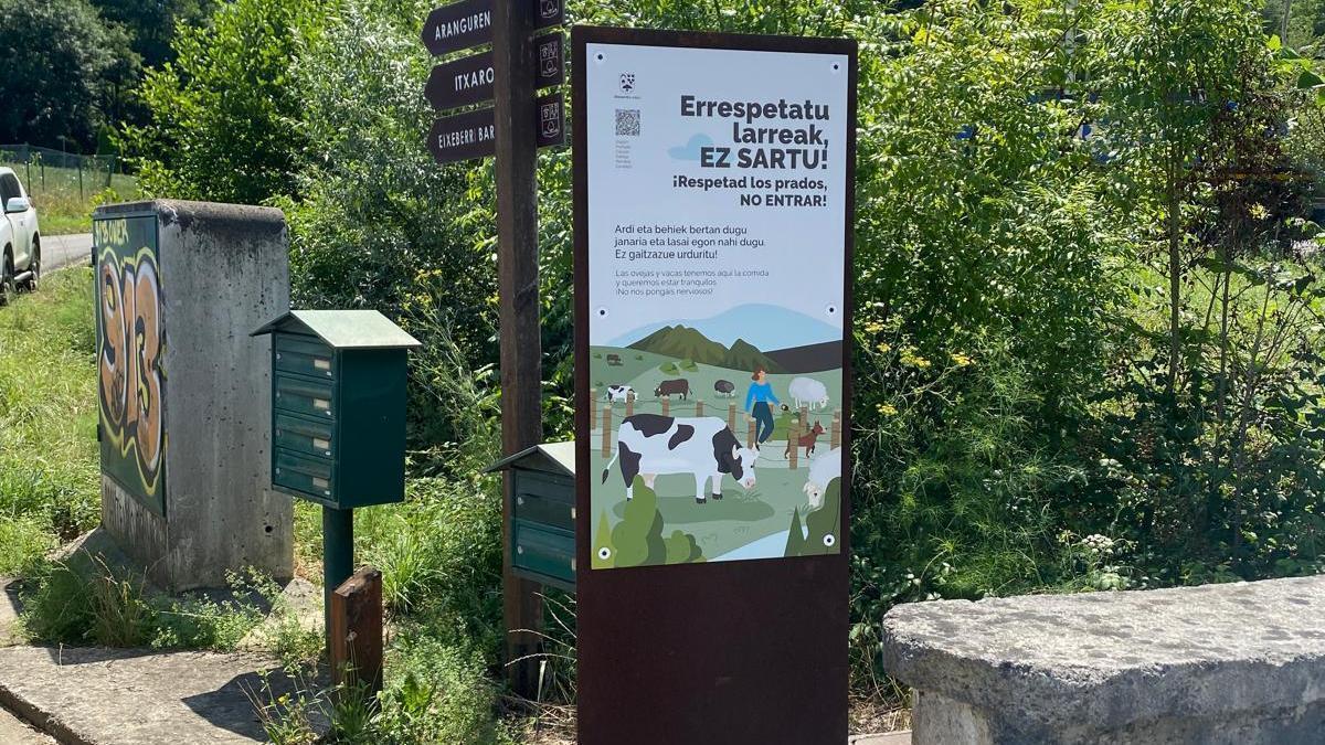 Olaberriko Udalak ipinitako argibide-taula bat.