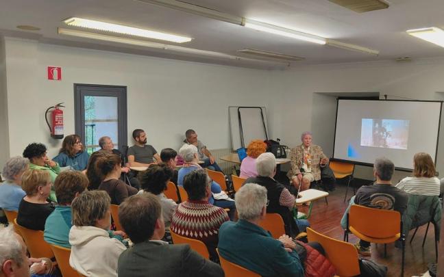Presentación del proyecto para la recuperación de la memoria en Eskoriatza.