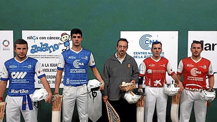 Barricart, Jabalera, Garrido, Agirrezabala y Uterga, antes del partido de ayer.