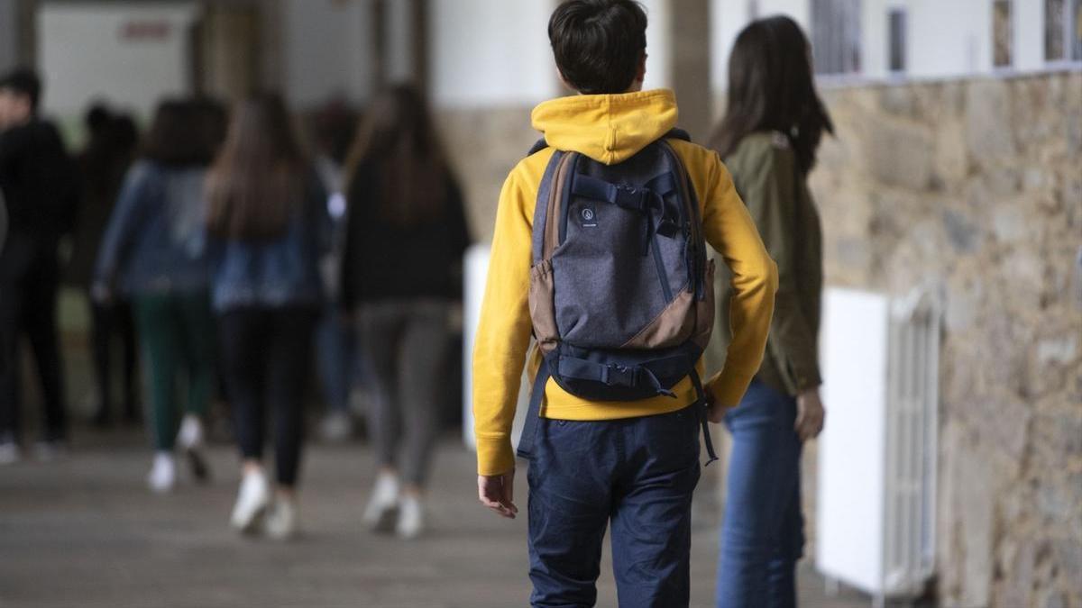 Alumno en un instituto.