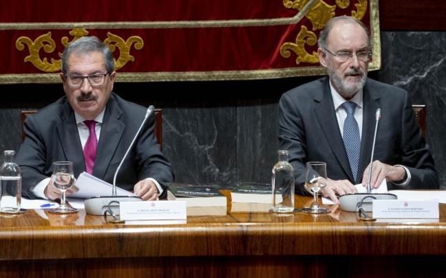 El presidente interino del Consejo General del Poder Judicial (CGPJ), Rafael Mozo y el vocal Álvaro Cuesta, en una imagen de archivo El presidente interino del Consejo General del Poder Judicial (CGPJ), Rafael Mozo y el vocal Álvaro Cuesta, en una imagen de archivo