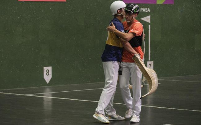 Alex Goitiandia y Gorka Sorozabal, campeones del Bilbao Iron Cup de cesta en el Deportivo ante Urreisti-Basque.