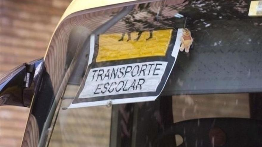 Imagen de archivo de un autobús de transporte escolar.