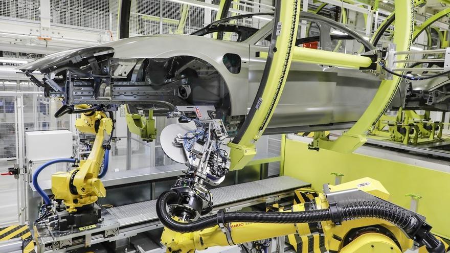 Fabrica de vehículos de Porsche.