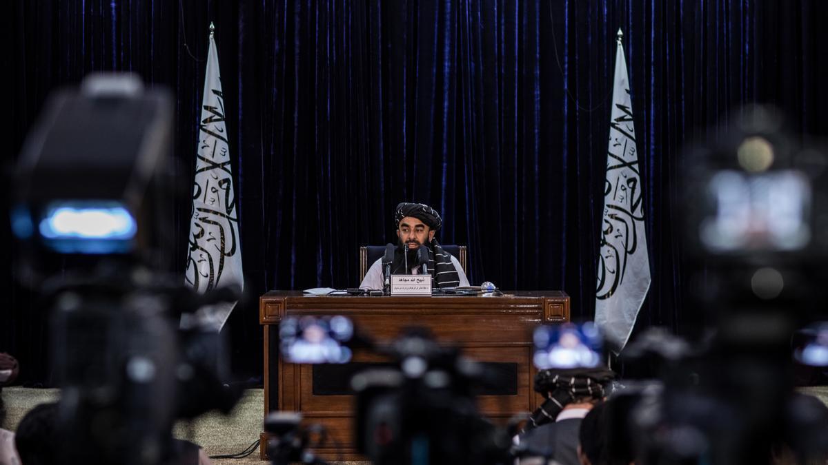 El portavoz del gobierno taliban Zabiullah Mujahid.