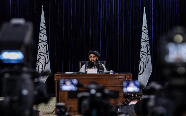 El portavoz del gobierno taliban Zabiullah Mujahid.