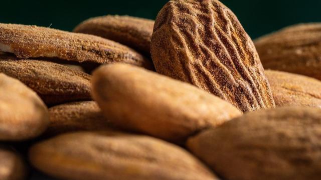 Foto de recurso de almendras.