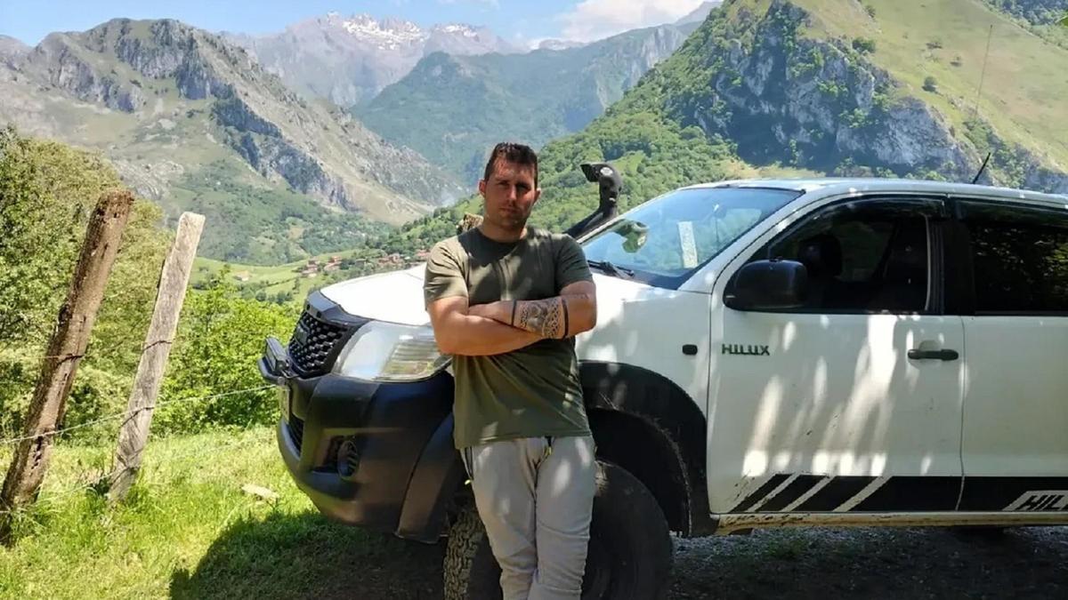 Álvaro regresó a la zona hace seis años por motivos laborales y, al reencontrarse con aquel entorno familiar, tomó una decisión: no permitir que el pueblo terminara desapareciendo.