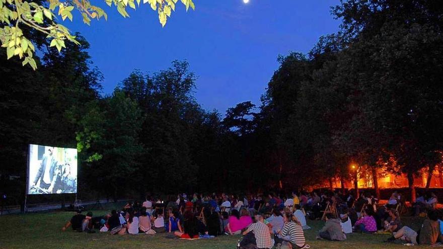 Una sesión de cine en Cristina Enea