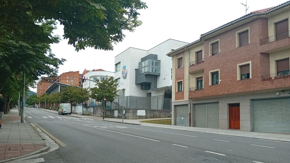 Tramo de calle Gernika, en San Miguel