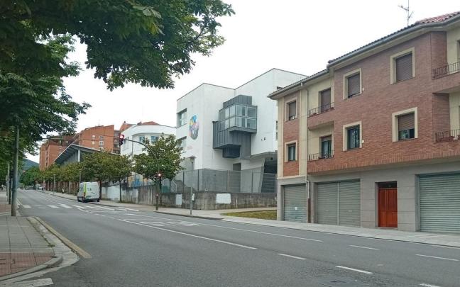 Tramo de calle Gernika, en San Miguel