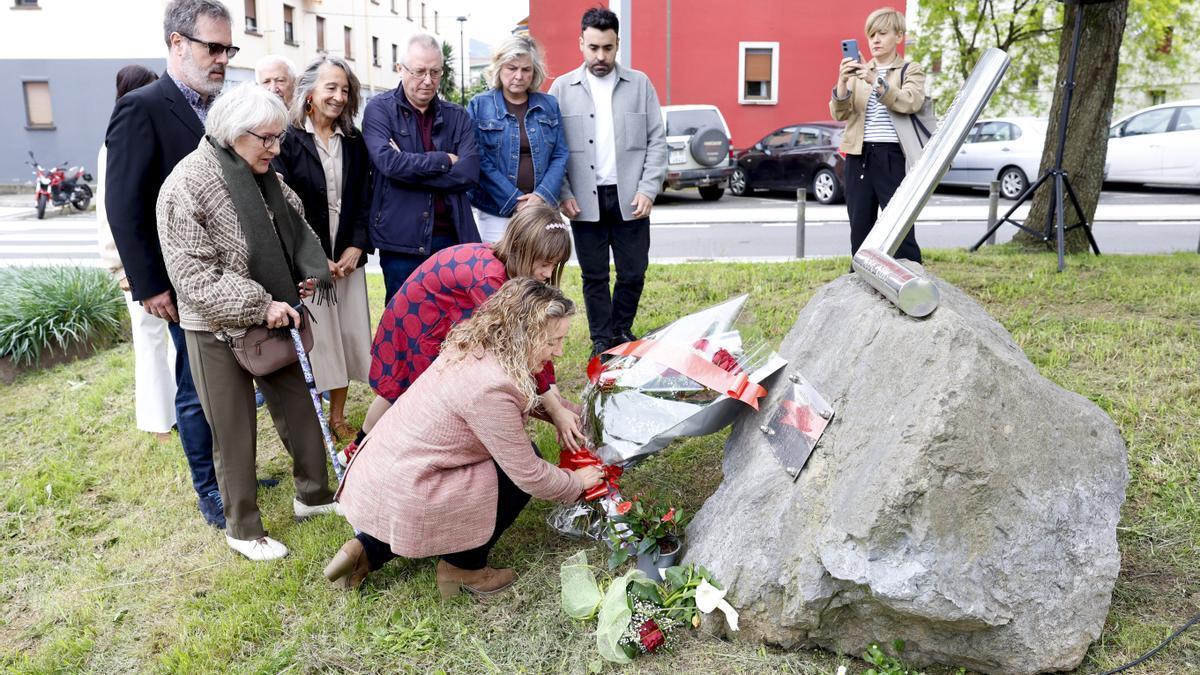 Homenaje en Andoain a José Luis López de Lacalle, asesinado por ETA hace 26 años.