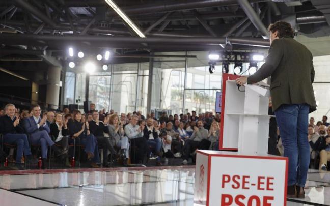 El PSE homenajea a Zapatero en Bilbao. / EFE El PSE homenajea a Zapatero en Bilbao.