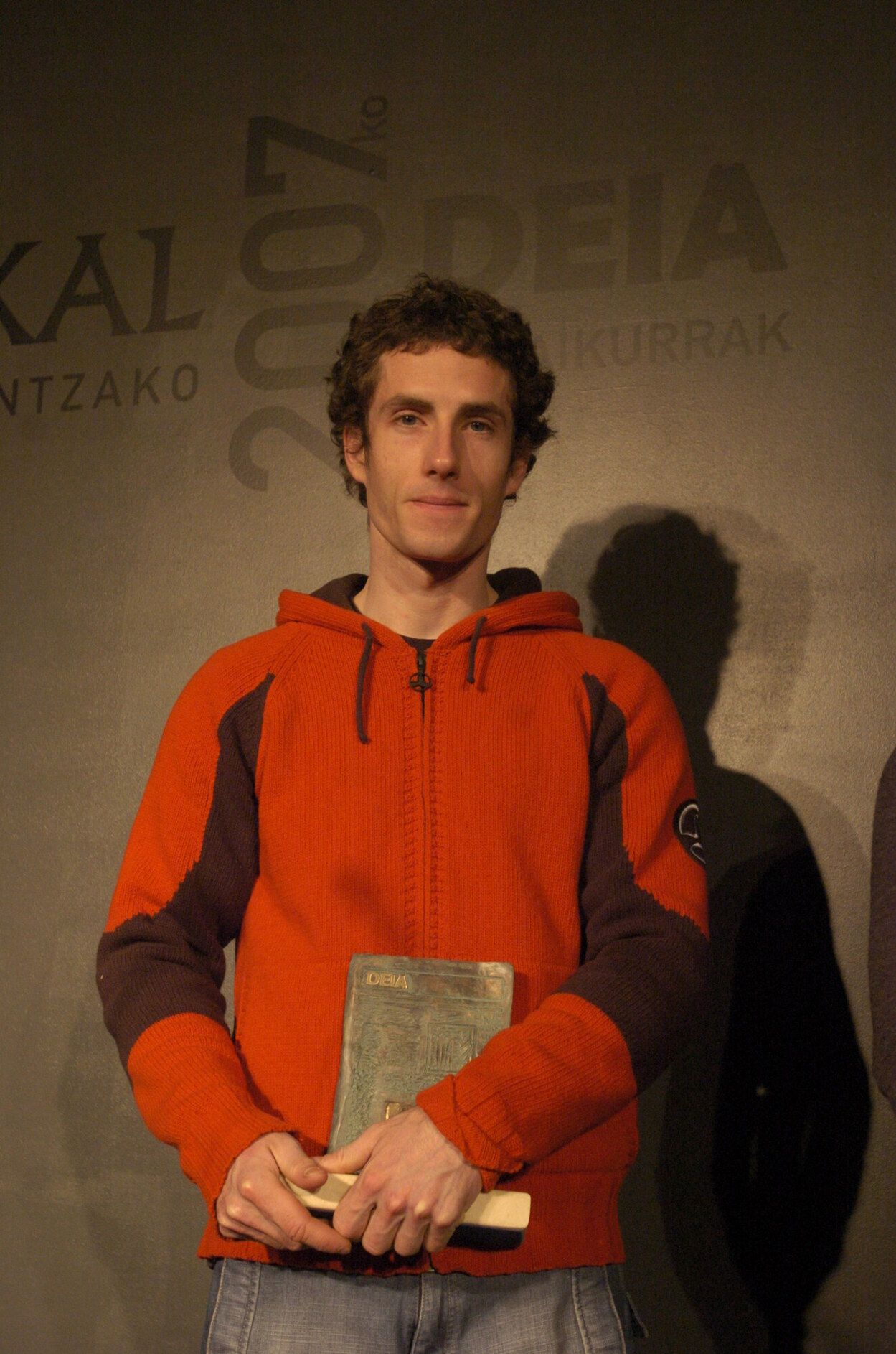 Patxi Usobiaga nació en Eibar en 1980 y empezó a escalar con 10 años.