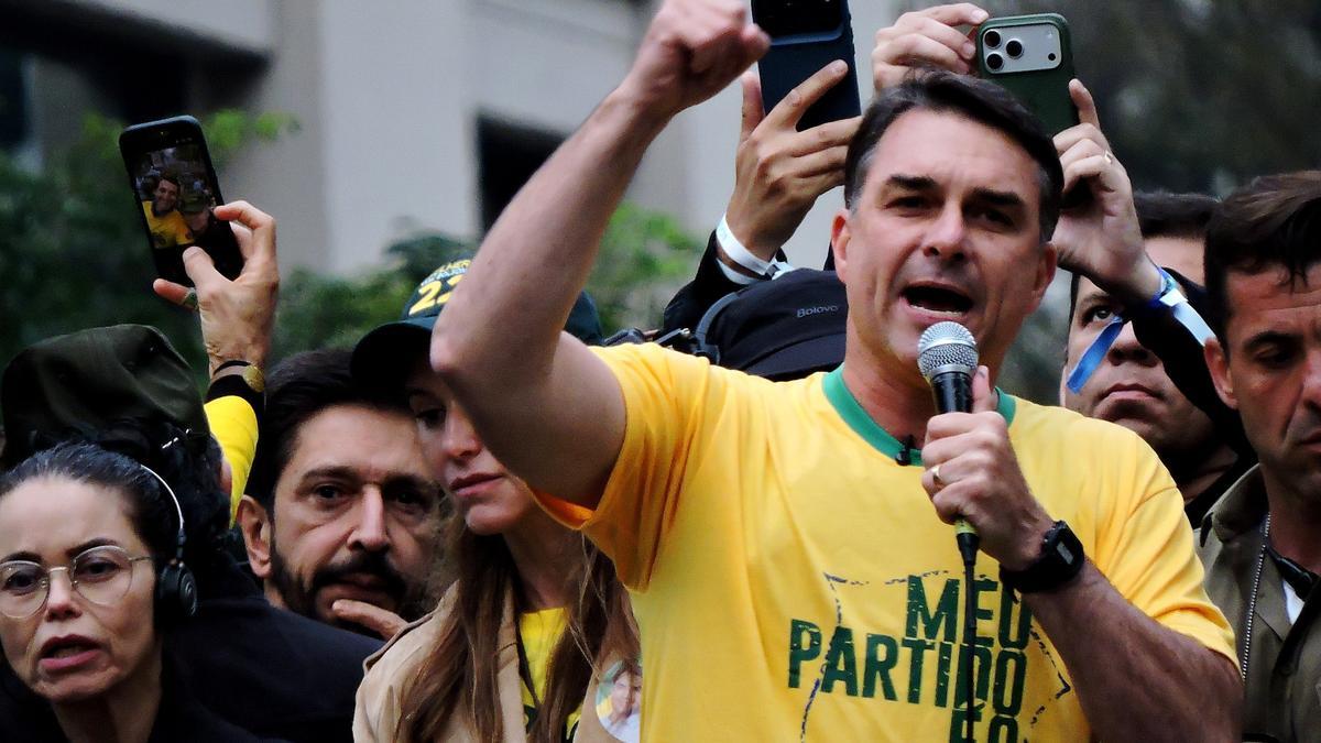 El senador Flávio Bolsonaro, hijo mayor del expresidente Jair Bolsonaro.