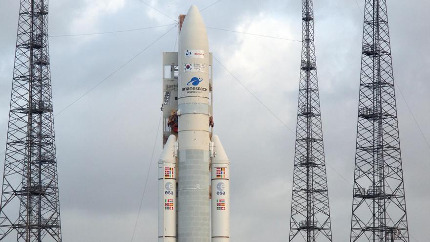 'Ariane 5' preparado para su lanzamiento.