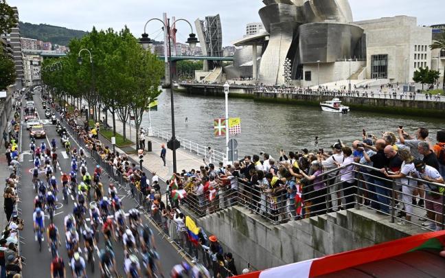 El Tour por las calles de Bilbao.