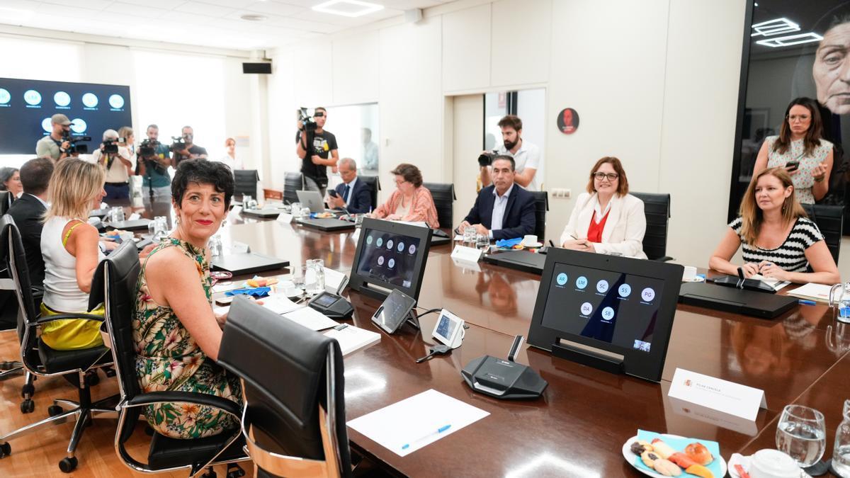 La ministra de Inclusión, Seguridad Social y Migraciones, Elma Saiz, en la Conferencia de Inmigración.