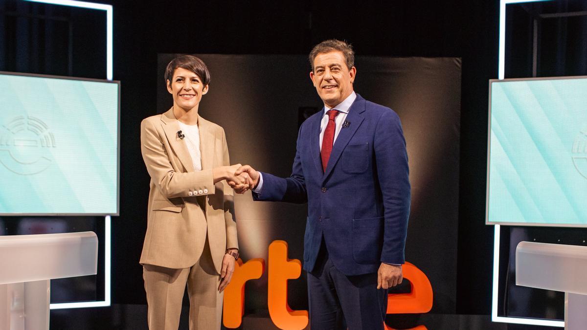 Los candidatos del BNG, Ana Pontón, y del PSdeG, José Ramón Gómez Besteiro, durante el debate electoral en RTVE al que Rueda declinó asistir.