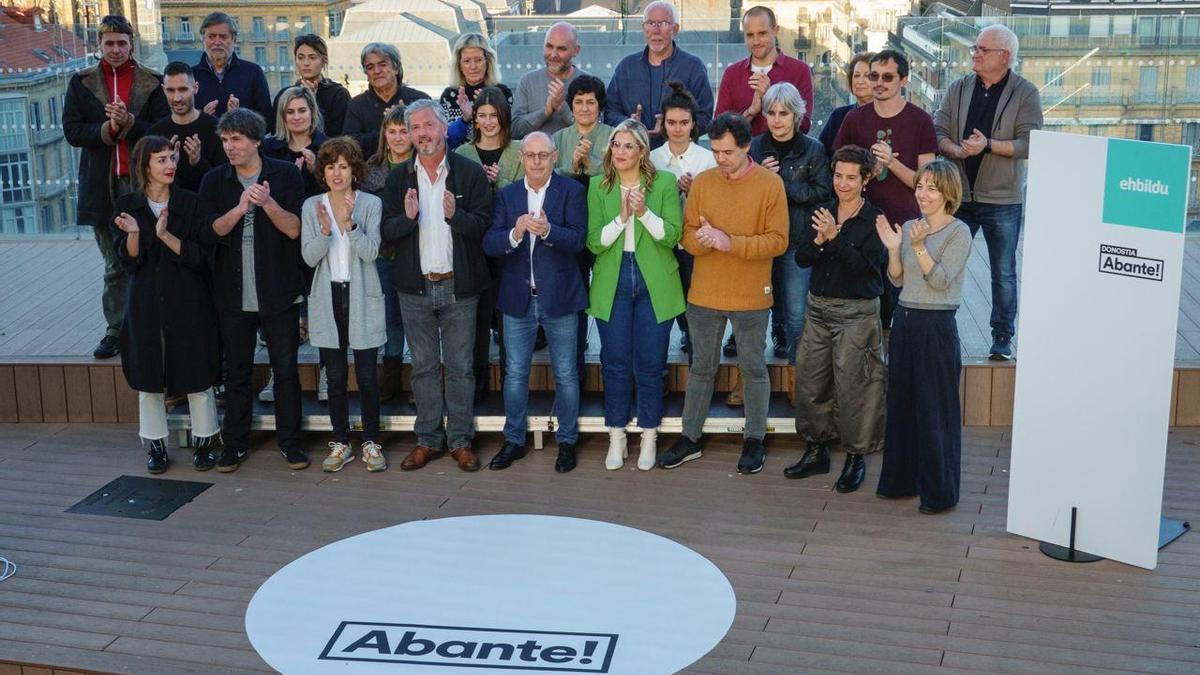 Presentación de la candidatura de EH Bildu para Donostia, en el mirador Joseba Elosegi de San Bartolomé