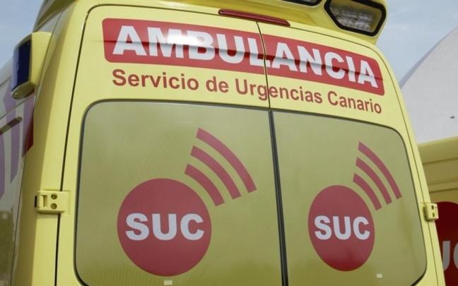 Imagen de archivo de una ambulancia del Servicio de Urgencias Canario (SUC).