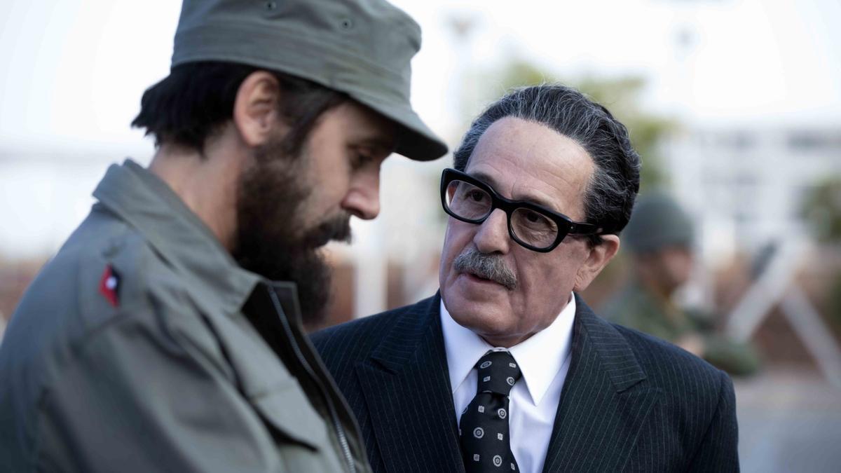 Benjamín Vicuña y Alfredo Castro como Fidel Castro y Salvador Allende, respectivamente, en ‘Los mil días de Allende’.